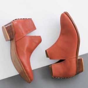 NEW Blythe Boot in Chestnut